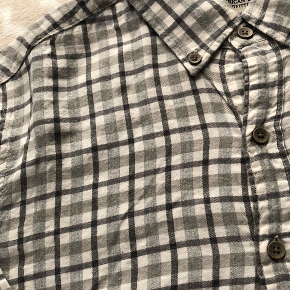 American Eagle button down shirt - Picture 3 of 4